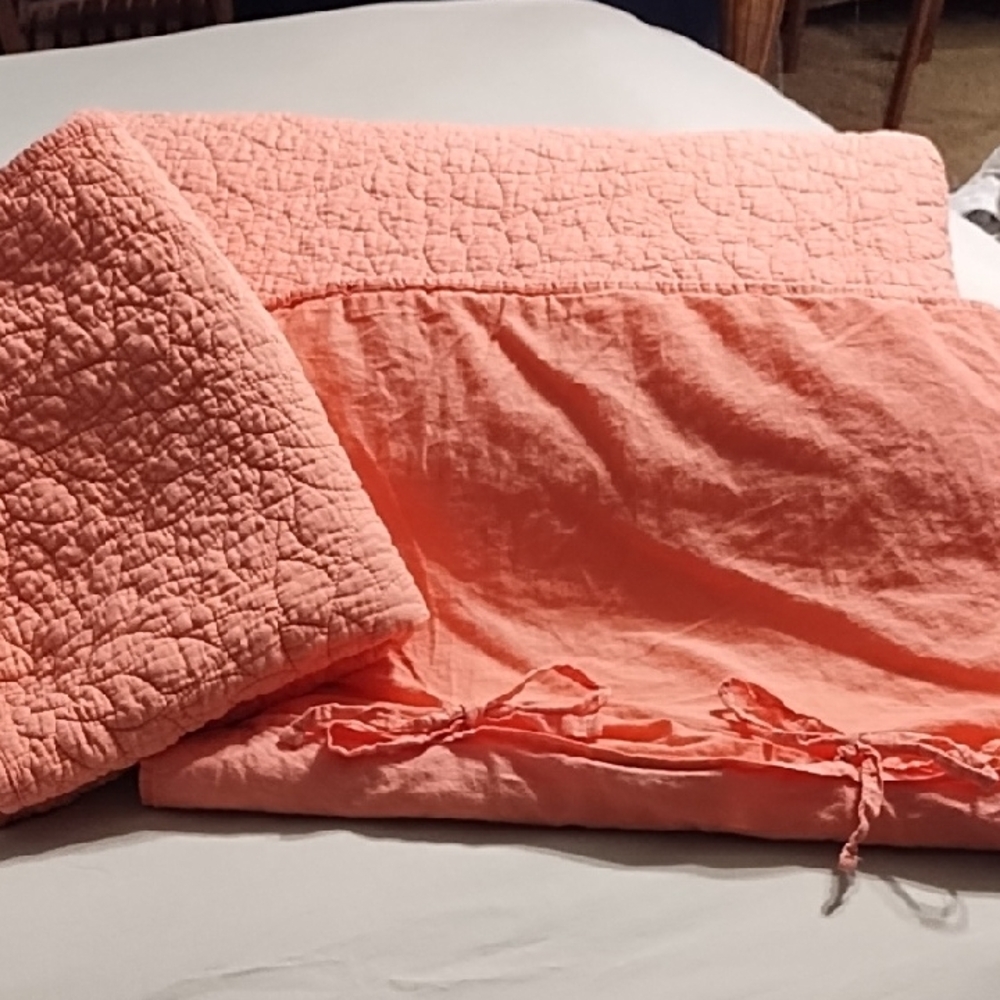 Coral Quilted Bedding Set